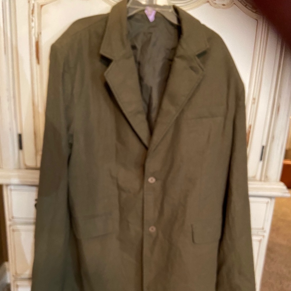 KINGS COURT 46”Tall BLAZER EE